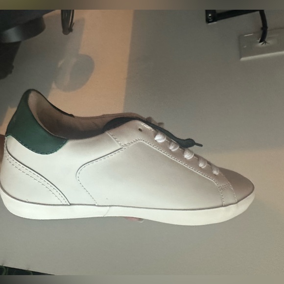 Kate Spade Ace Leopard Sneakers size 9.5 - Picture 4 of 16